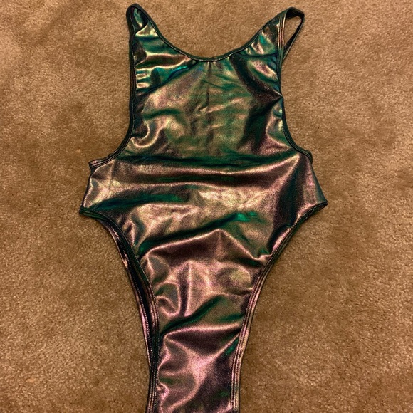 Roma Costume one-piece - Picture 2 of 3